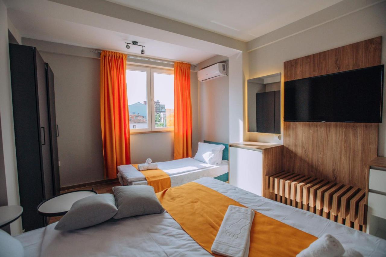 Classic Triple Room