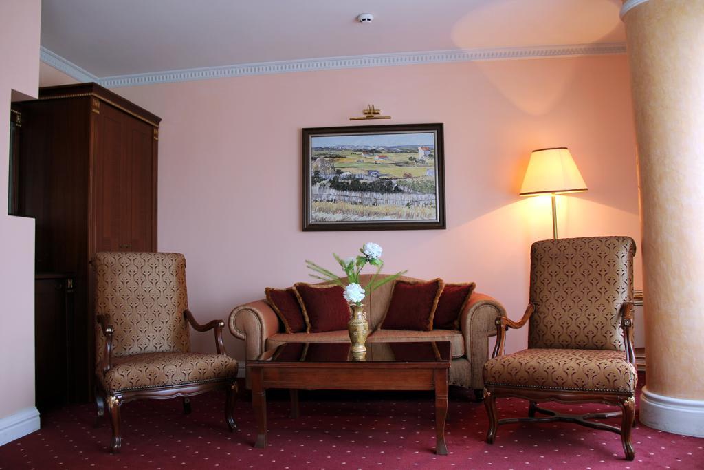 Diplomatic Suite Vardar,112572681:JPEG