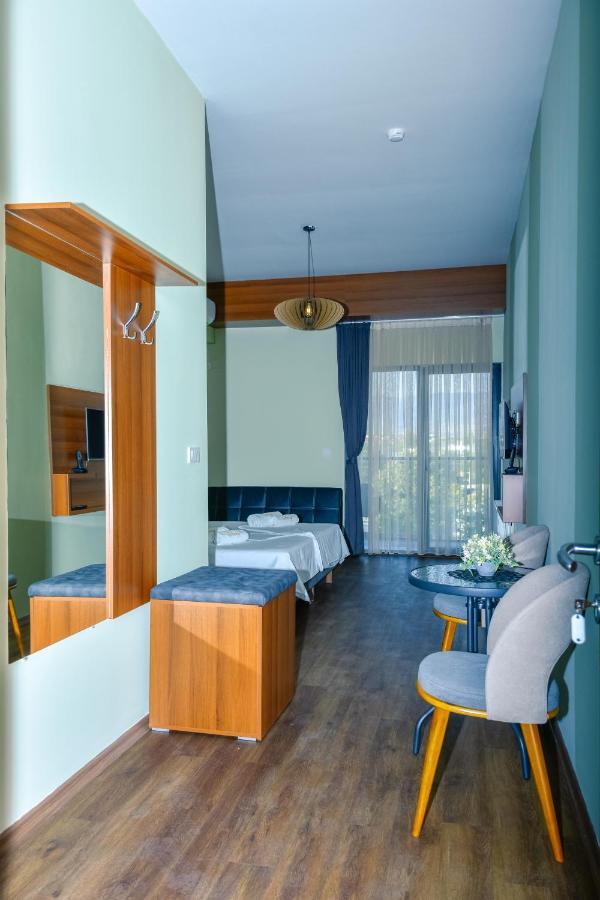 Deluxe Double Room Balcony,1149073987:JPEG