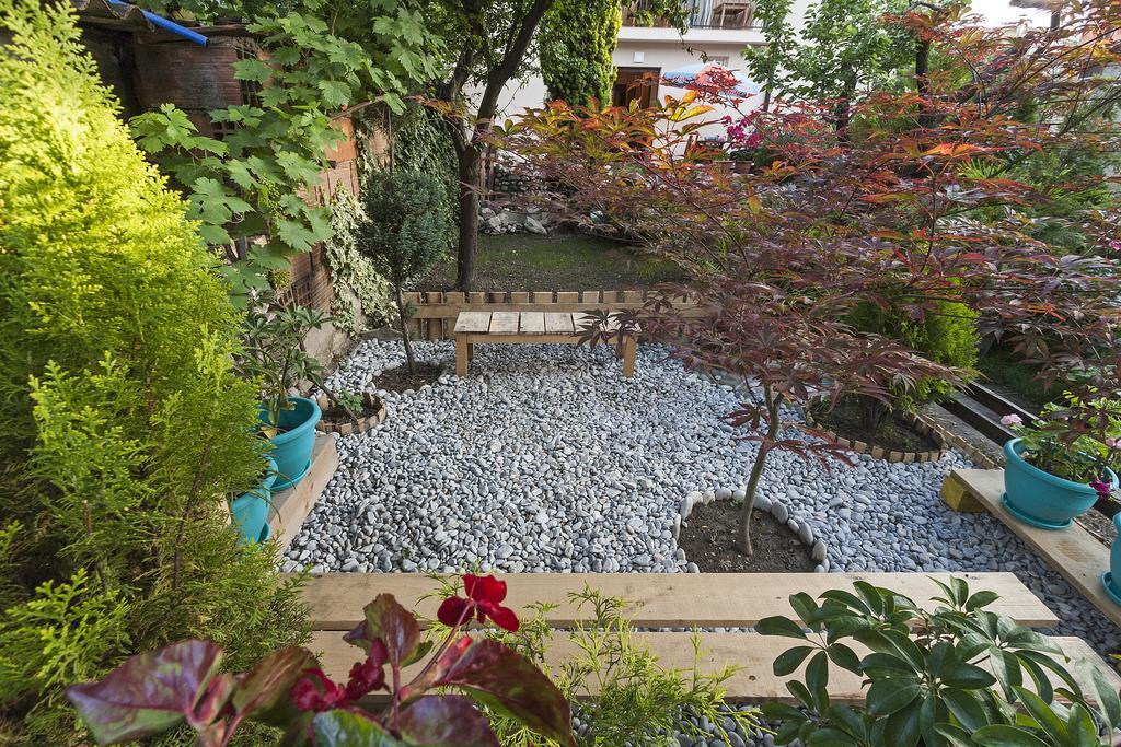 Studio Terrace