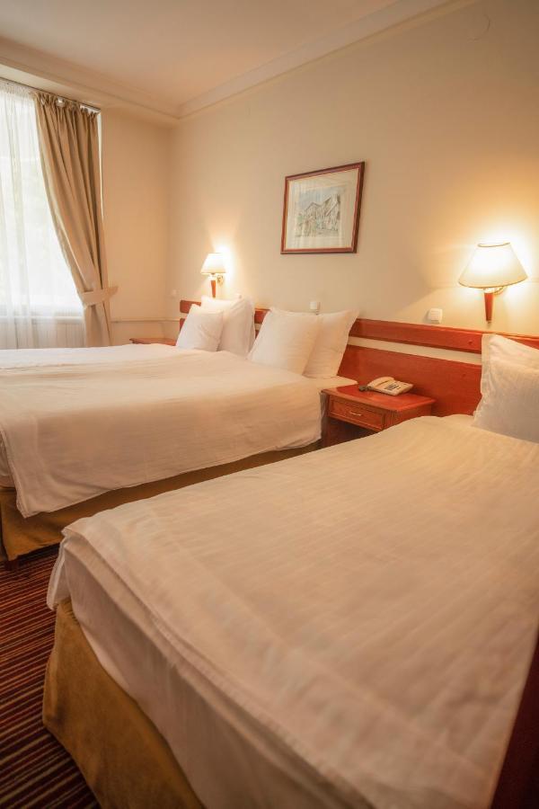 Triple Room with Balcony