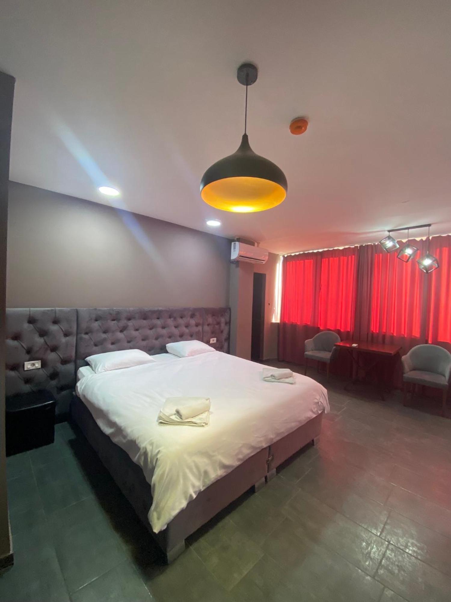 Quadruple Room,1524024166:JPEG