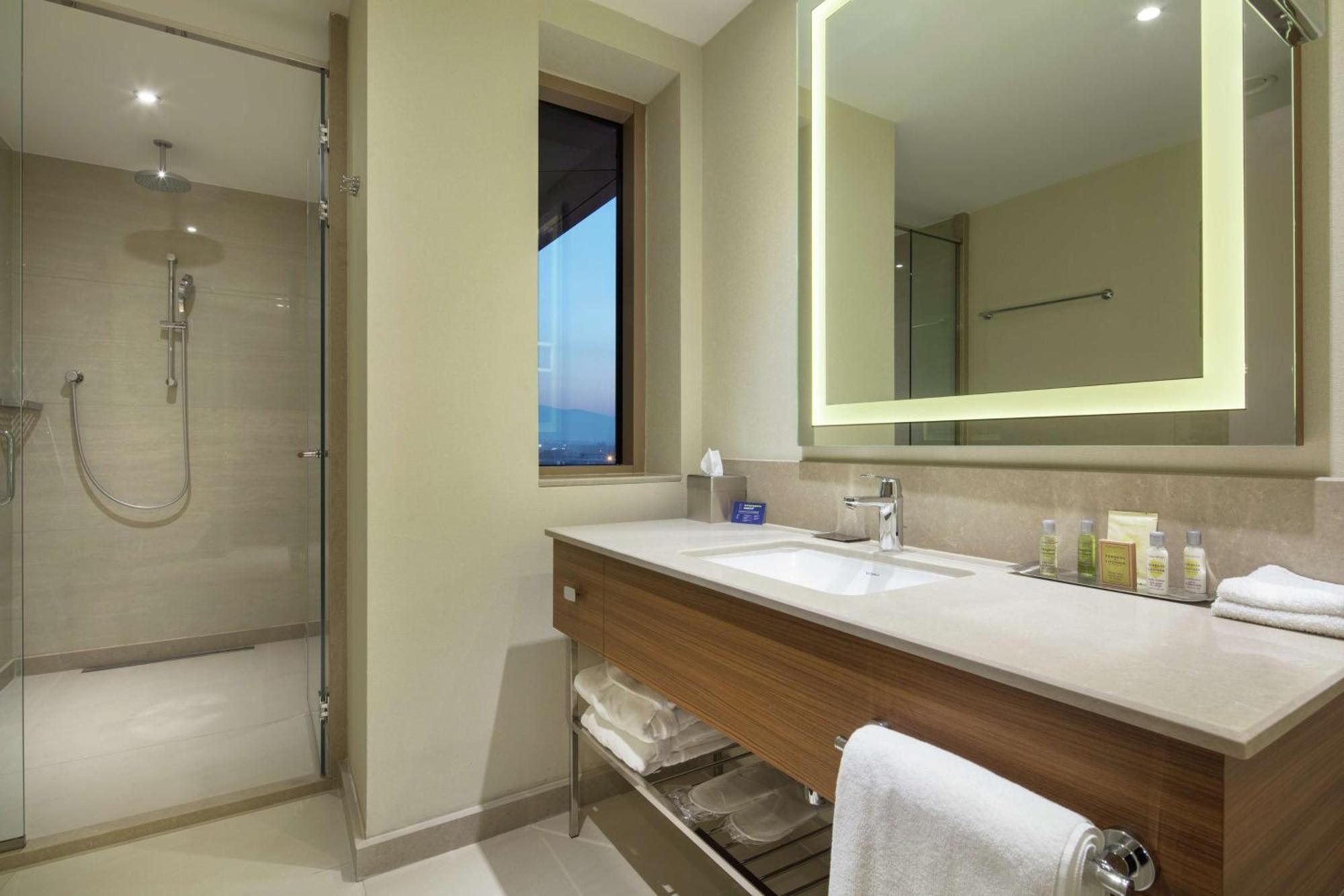 King Guest Room