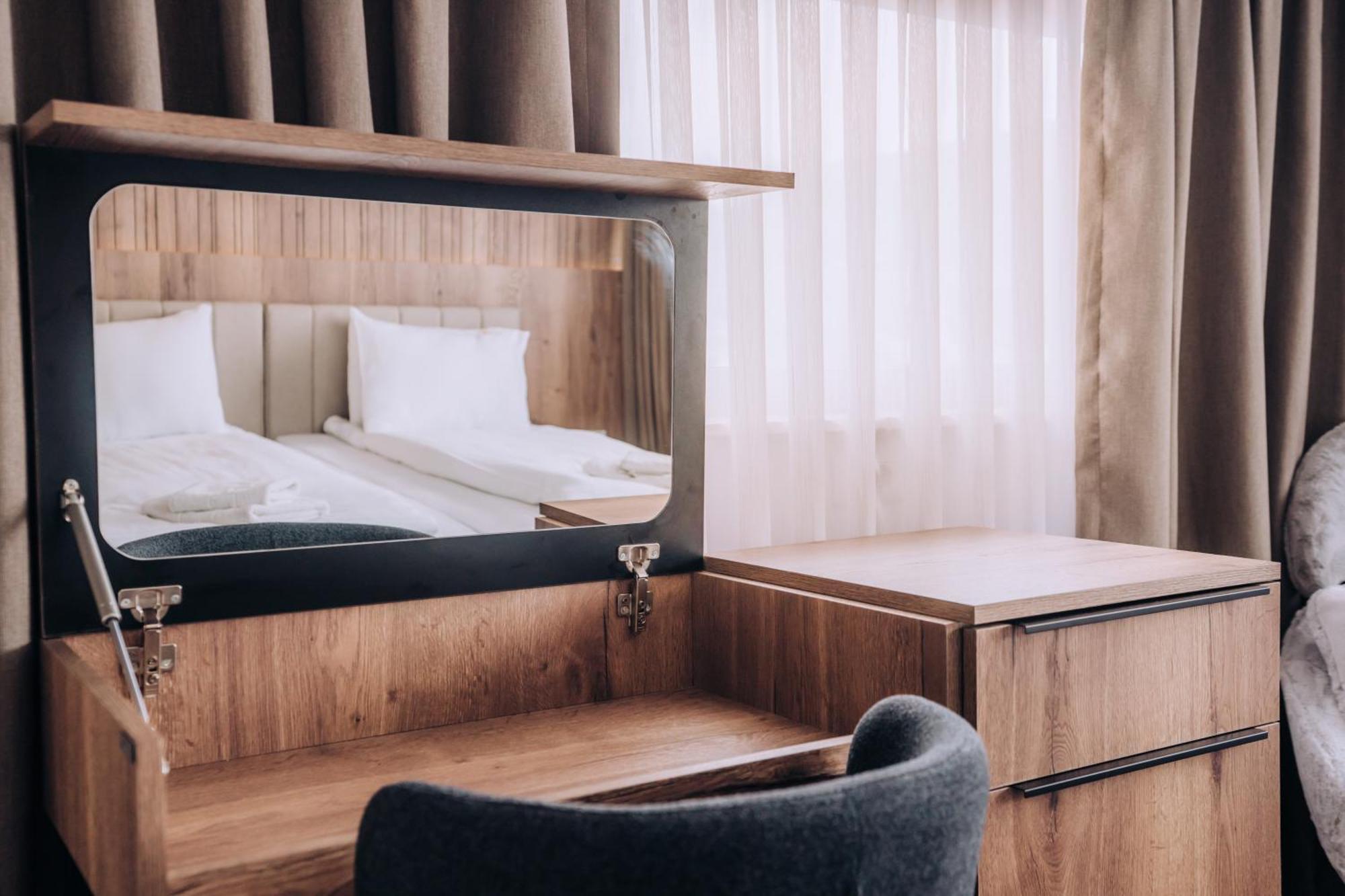 Deluxe Double or Twin Room Balcony