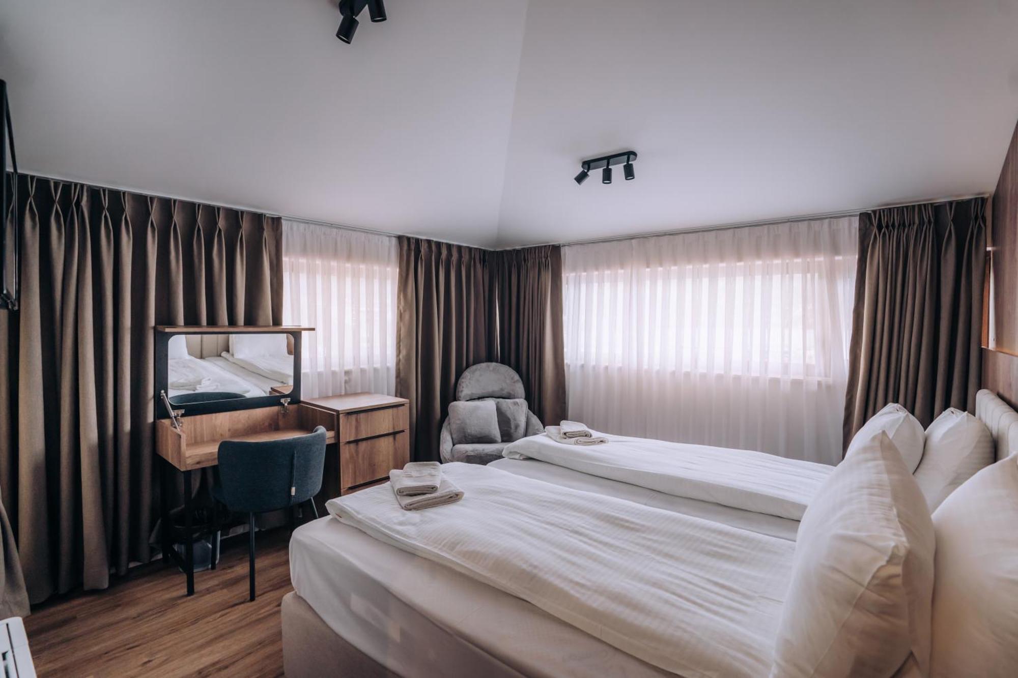 Standard Double or Twin Room Balcony