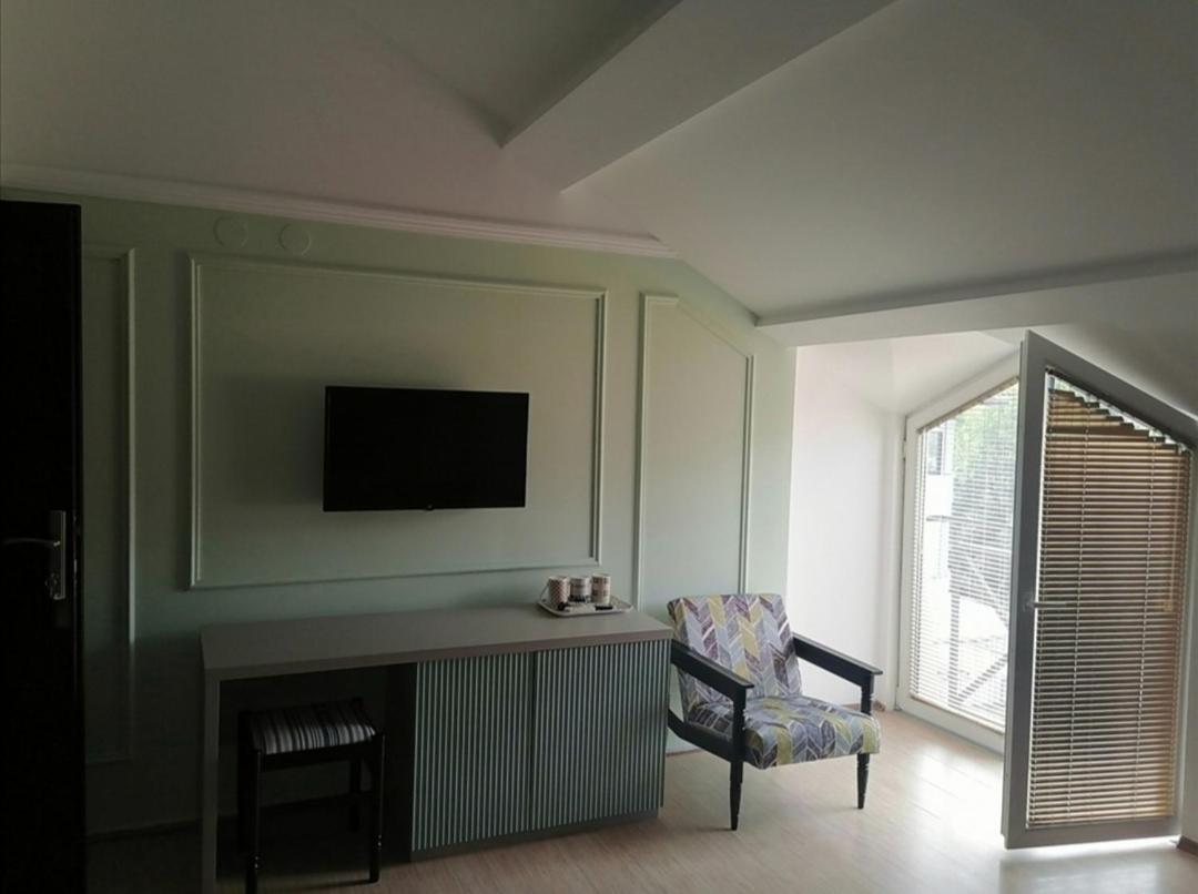 Triple Room with Balcony,1660314168:JPEG