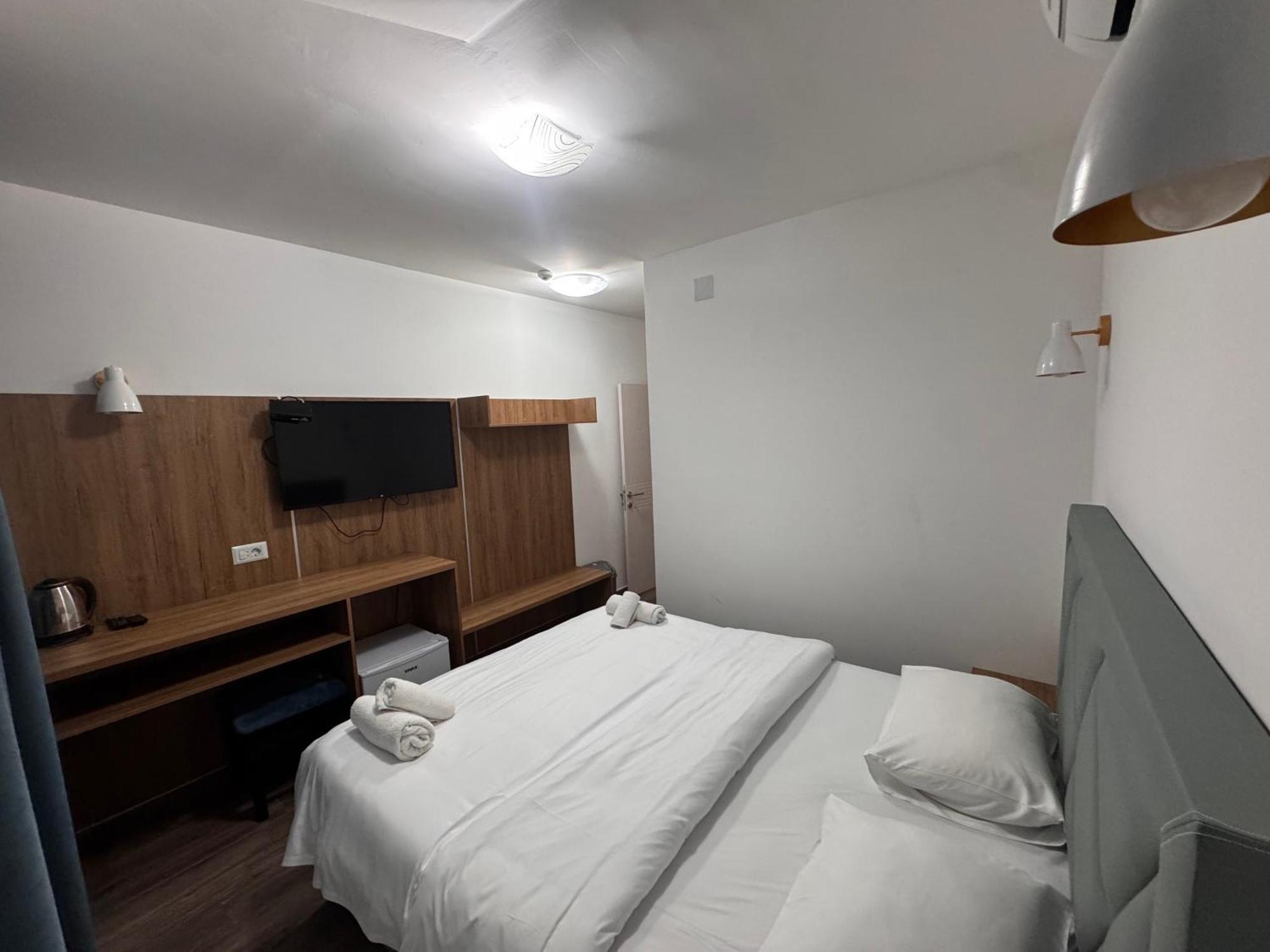 Triple Room,1708358131:JPEG