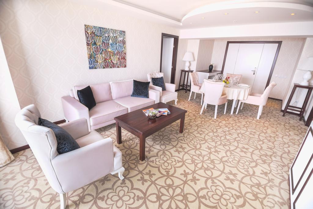King Suite