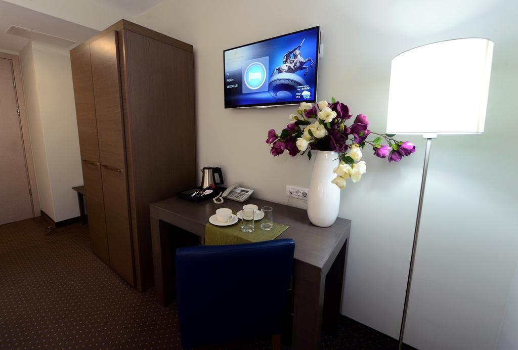 Double or Twin Room with French Balcony,434518569:JPEG