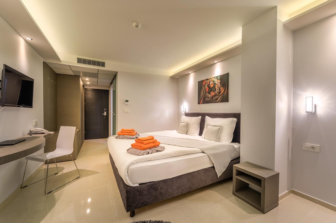Double Room Lake View