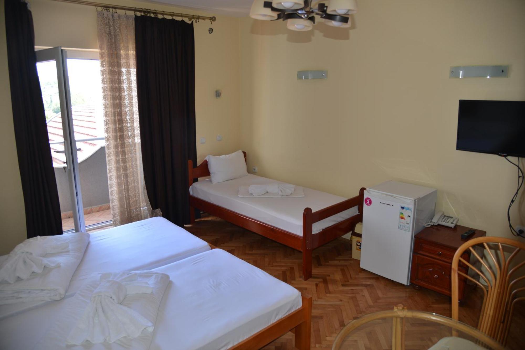 Triple Room Private Bathroom