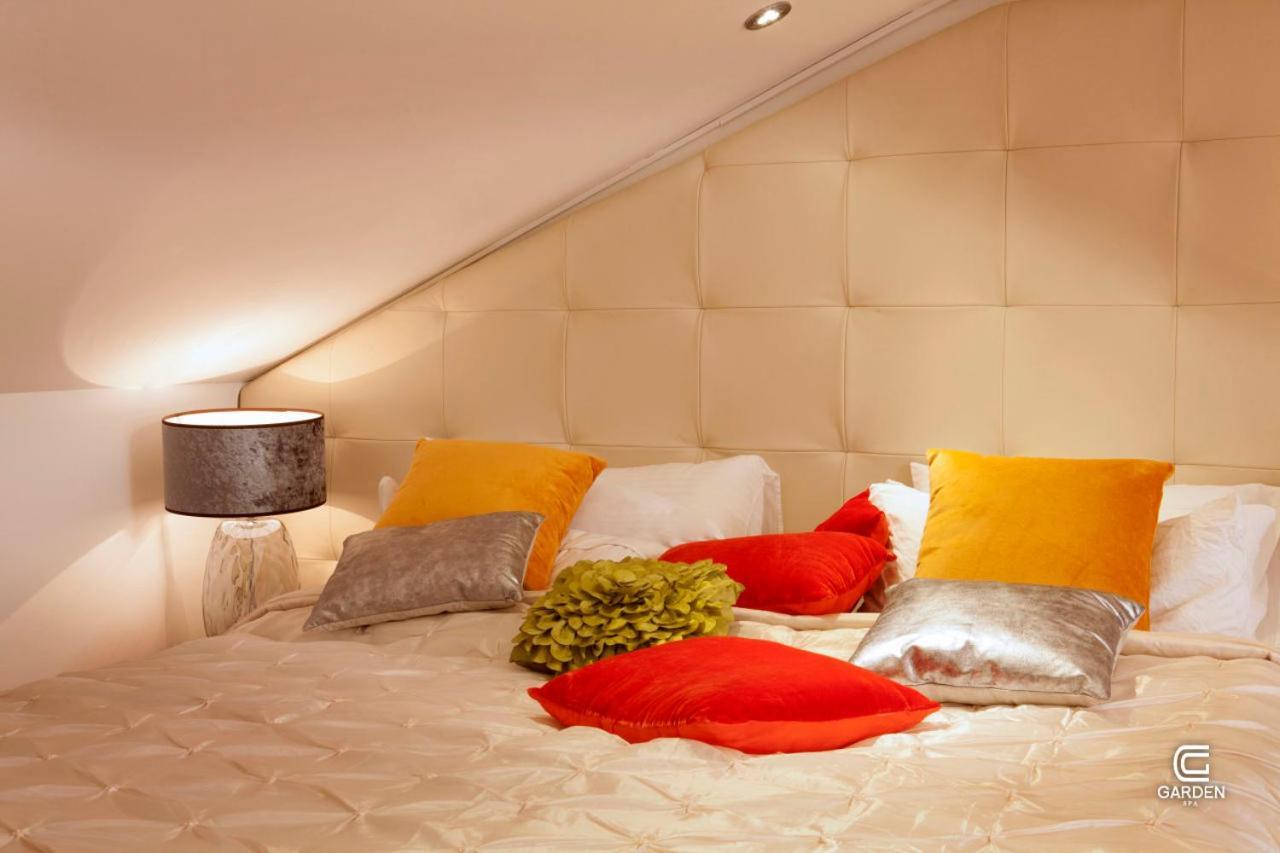 Penthouse Apartment,1213844494:JPEG