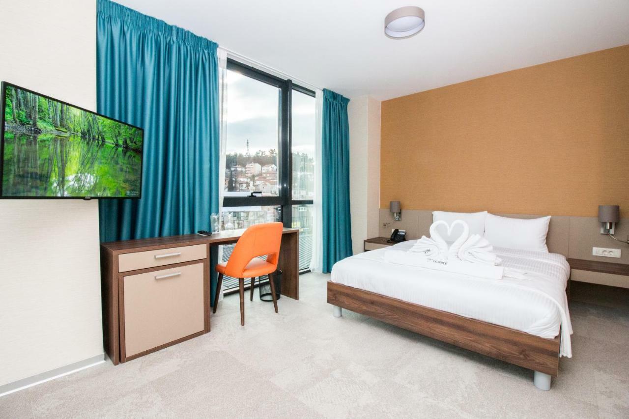 Large Double Room