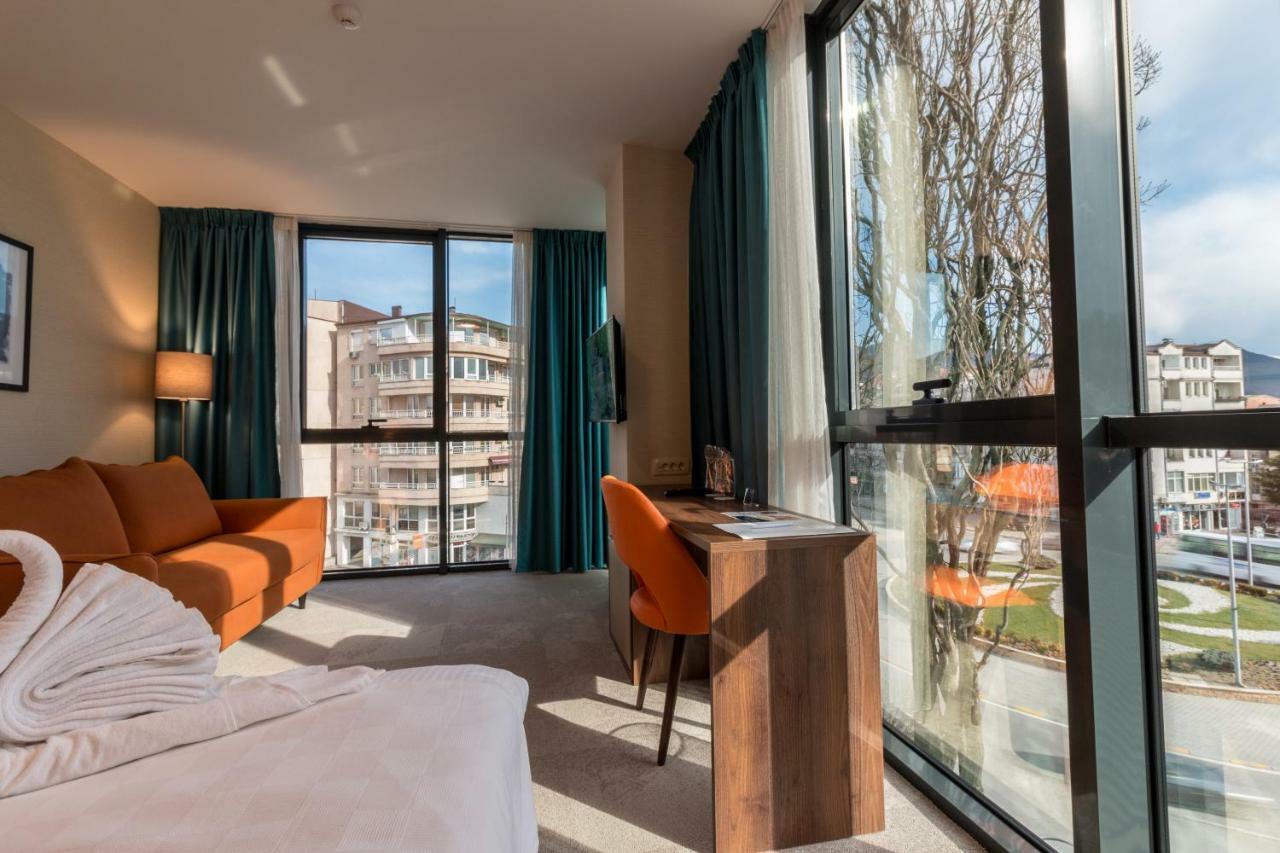 Large Double Room