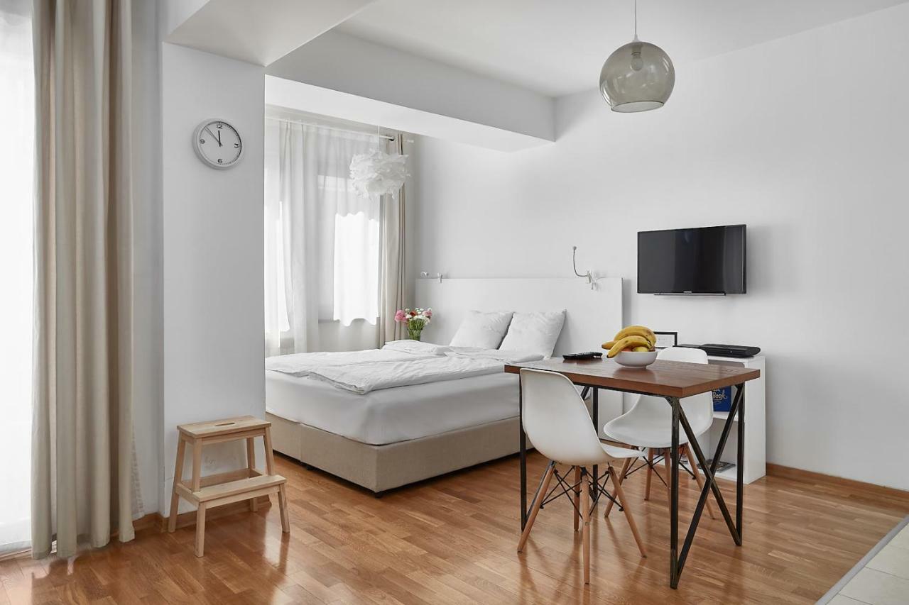 Studio Apartment Balcony
