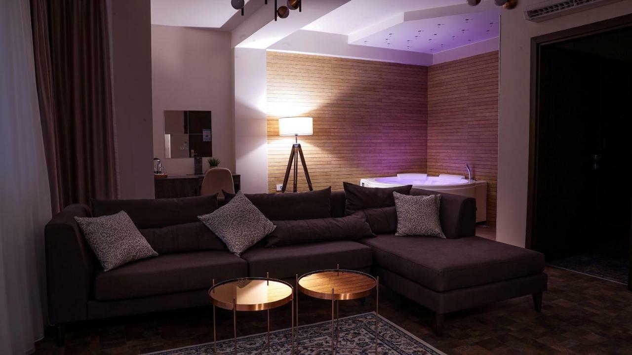 Suite Hot Tub