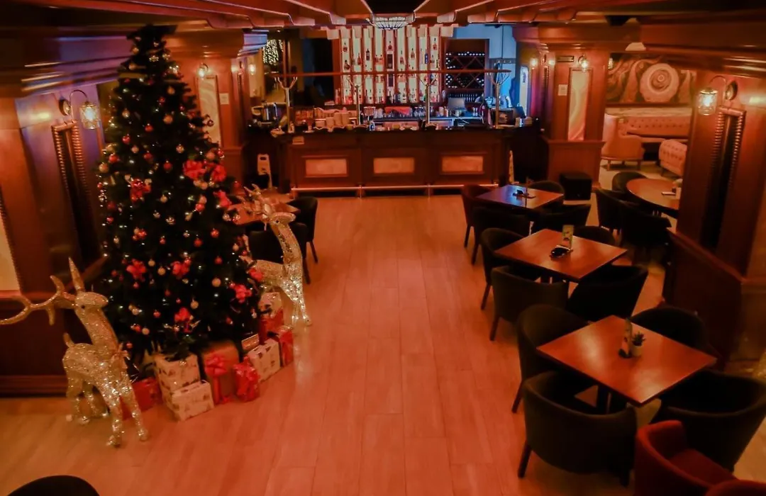 Hotel Imperial Struga-1