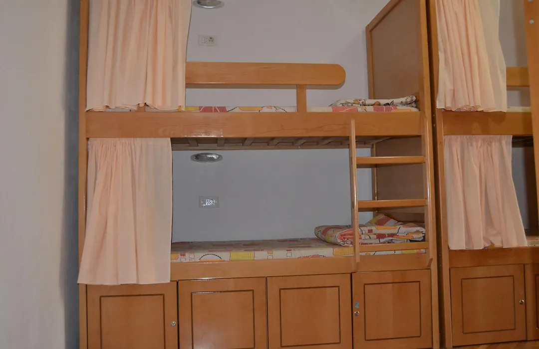 Hostel Valentin 2-1