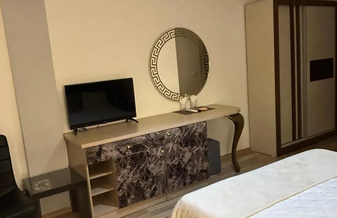 Hotel Royal-1
