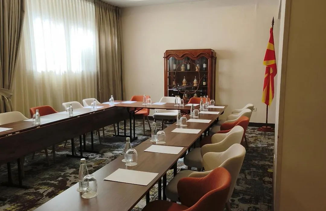 Hotel Turist - City Center-1