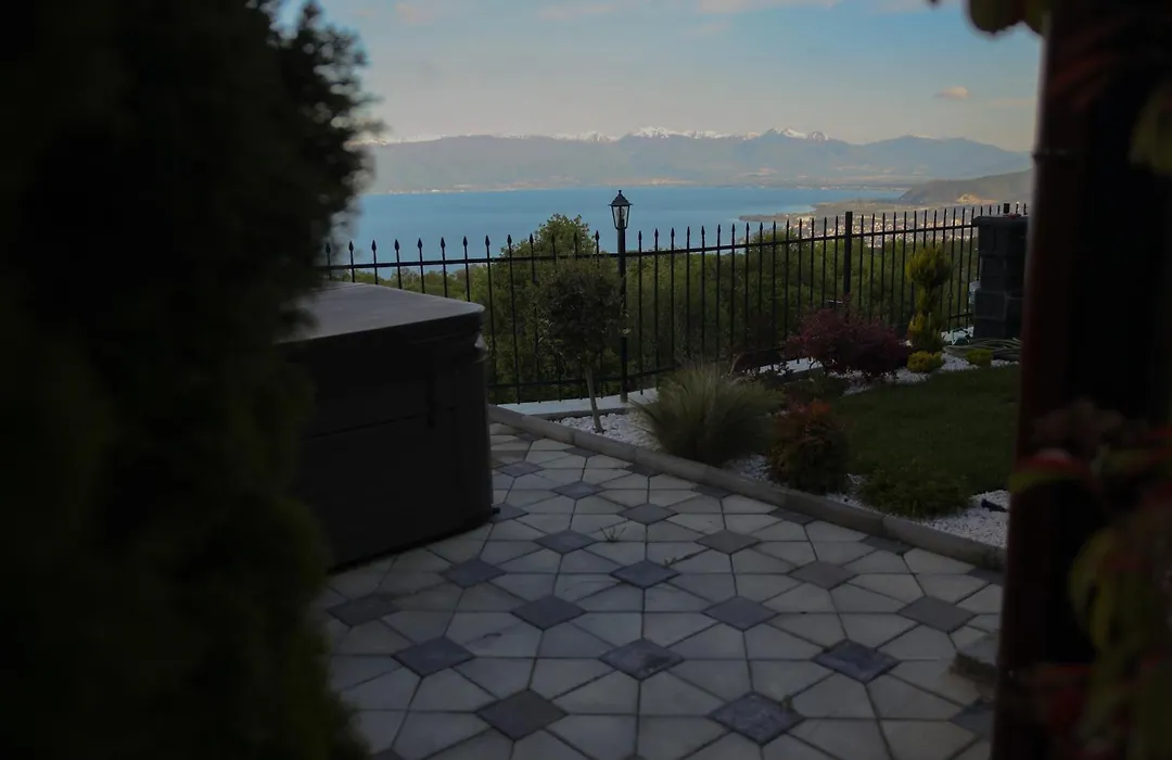 Velestovo House-1
