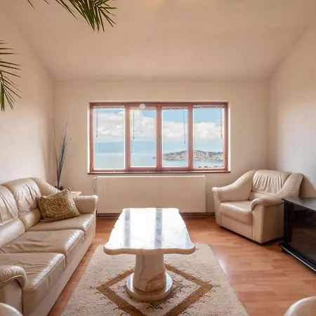 Casa Farmak-2