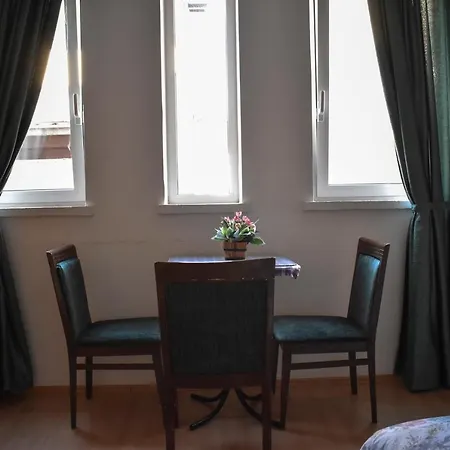 Apartments Argiroski-2