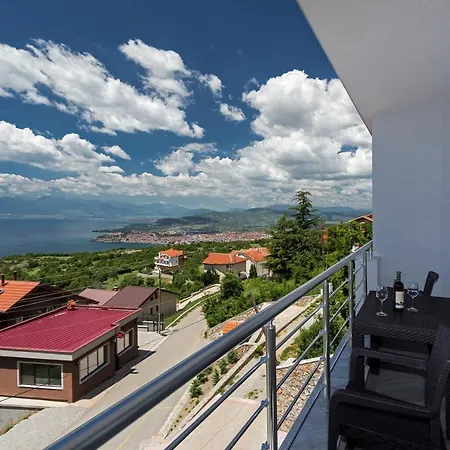 Velestovo View Apartments-3