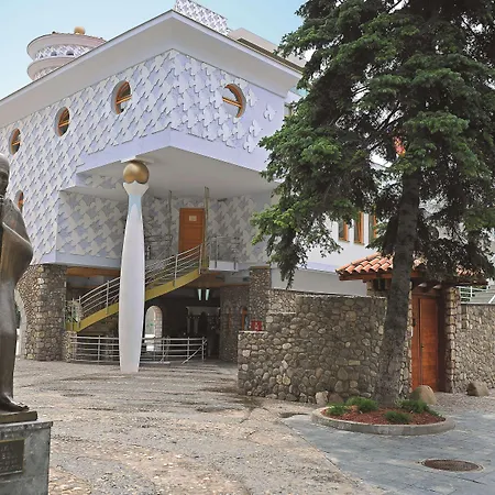 Hotel Turist - City Center-3