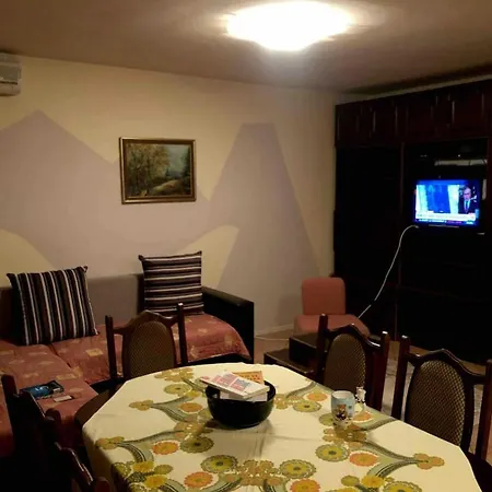 Nurhouse-3