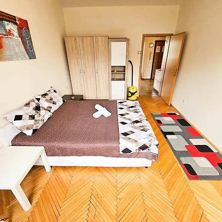 Central Apartments Skopje-2