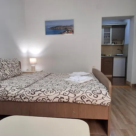 Apartments Tomic-3