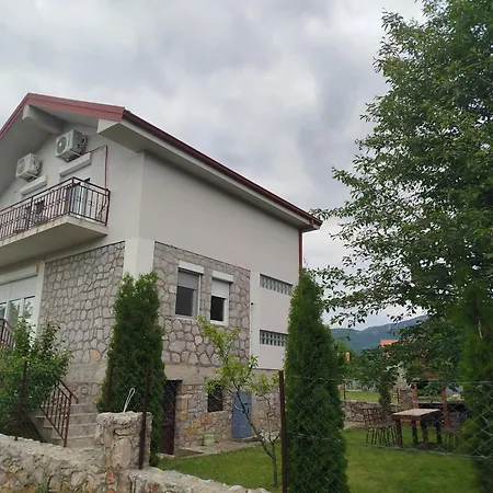 Aleks Lake View Apartment-2