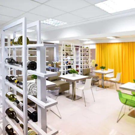 Ibis Styles Skopje-3