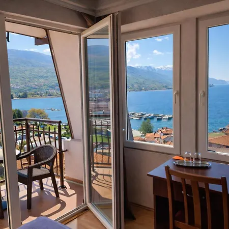 Villa Mesokastro-2