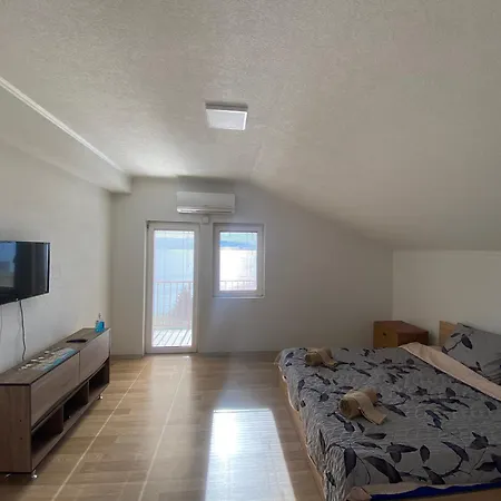 Risteski Guest House-3
