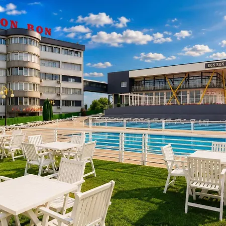 Hotel & Resort Bon Bon-2