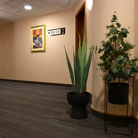 Hotel Karpos-3