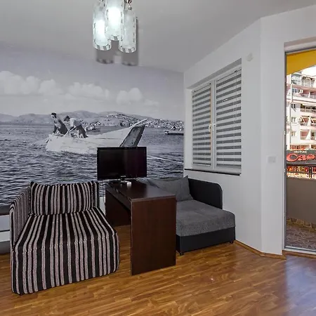Dj Apartments Plus-2