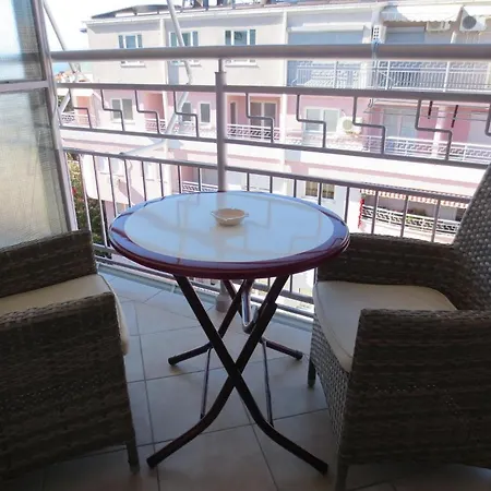 Apartments Jovan City Center With Free Parking-3
