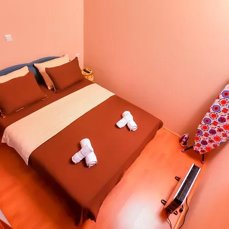 Darni Central Apartments - Bazaar Location With Free Parking-3