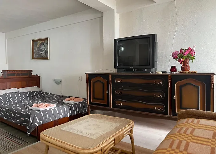 Sonce Guest House Lagadin