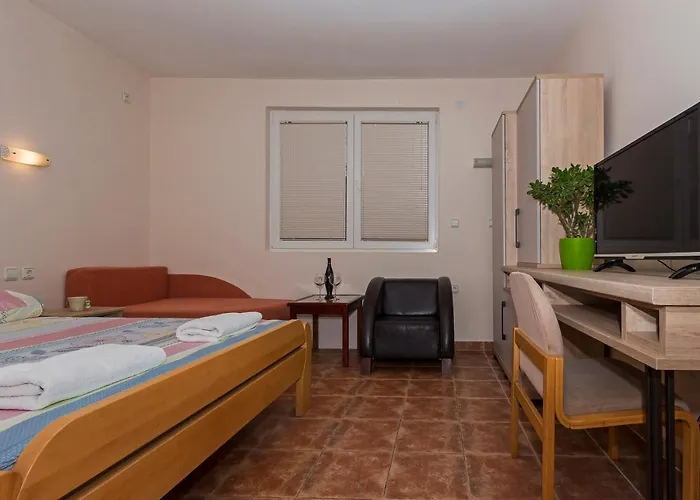 Bitrak Guest House Ohrid